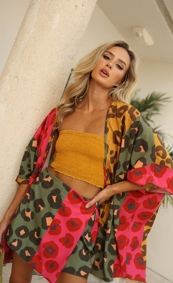 LOOK GILGI